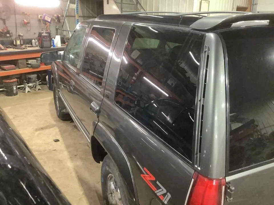 Used Power Steering Pump fits: 1999 Chevrolet Tahoe w/o hydro-boost brakes Grade Foto 4 de 4