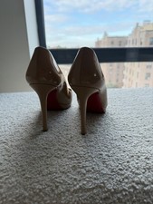 Christian Louboutin Beige Patent Leather Plat...
