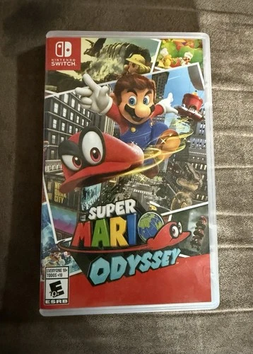 Super Mario Odyssey - Nintendo Switch (Original Case and Cartridge)