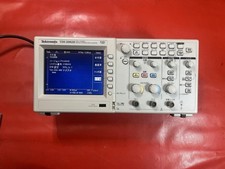 Tektronix TDS2002B Digital Storage Oscilloscope 60MHz 2CH 1GS/s