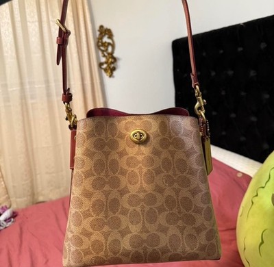 COACH C3890 Willow Bucket Bag in Signature Canvas Shoulder Leather Bag