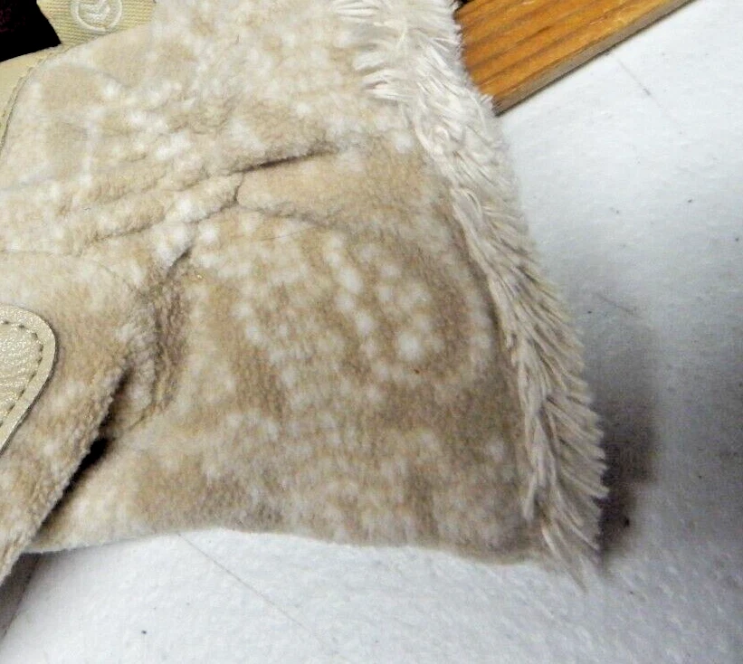 Guantes Isotoner Mujer Crema Bronceado Marfil Forrados de Vellón Táctil Microluxe Foto 2 de 4