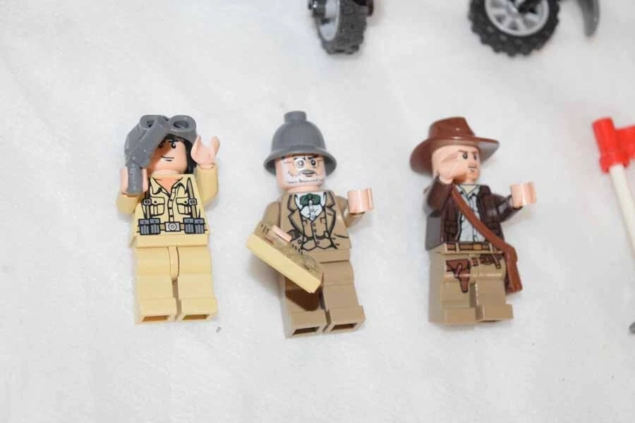 LEGO Indiana Jones Motorcycle Chase 7620 Complete Instructions 2008 EUC