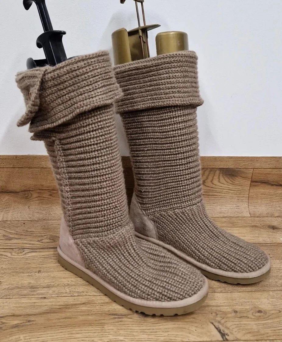 UGG Cardy Boots UK 6.5 Long Pull On Beige Folded Genuine Model