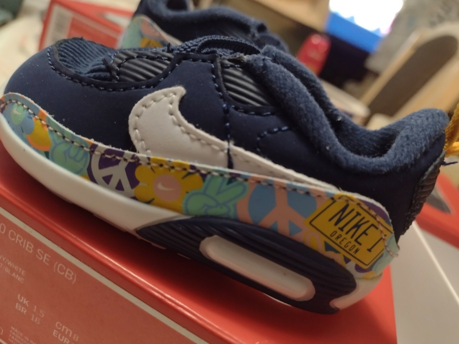 NIB NIKE AIR MAX 90 CRIB SE CB BABY SHOE\u0026#039;S MIDNIGHT NAVY HIPPIE PEACE  FLOWERS 3C | eBay