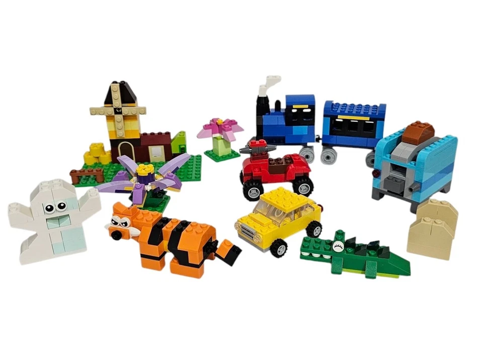 LEGO Classic 10696 Creative Bricks Assortment Pieces w Box Lot Uncounted PlsRead - Image 3 of 4