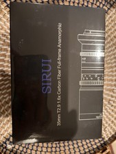 SIRUI Saturn 35mm T2.9 1.6x Carbon Fiber Anamorphic Lens - Sony E, Neutral Flare