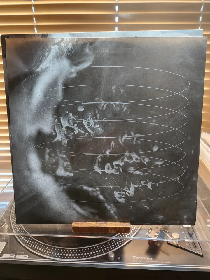 Korn, Requiem, 2022 Loma Vista, LVR02306, Ex/Ex - Imagem 3 de 4