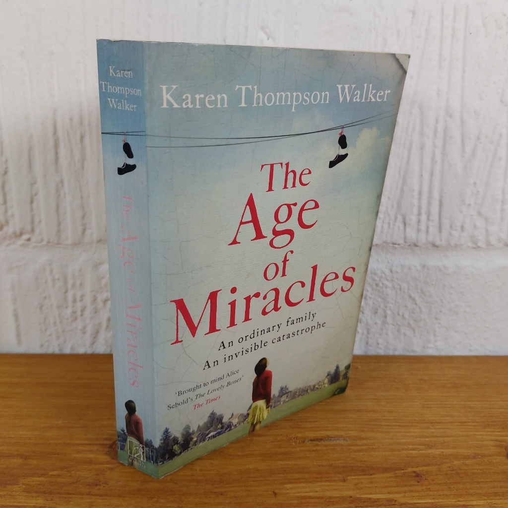 The Age of Miracles by Karen Thompson Walker (Paperback, 2013)
