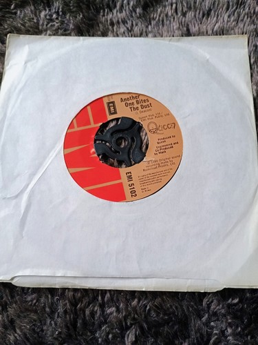 Queen - Another One Bites The Dust - Vinyl Single In VG+ Cond - 1980 - Picture 7 of 8