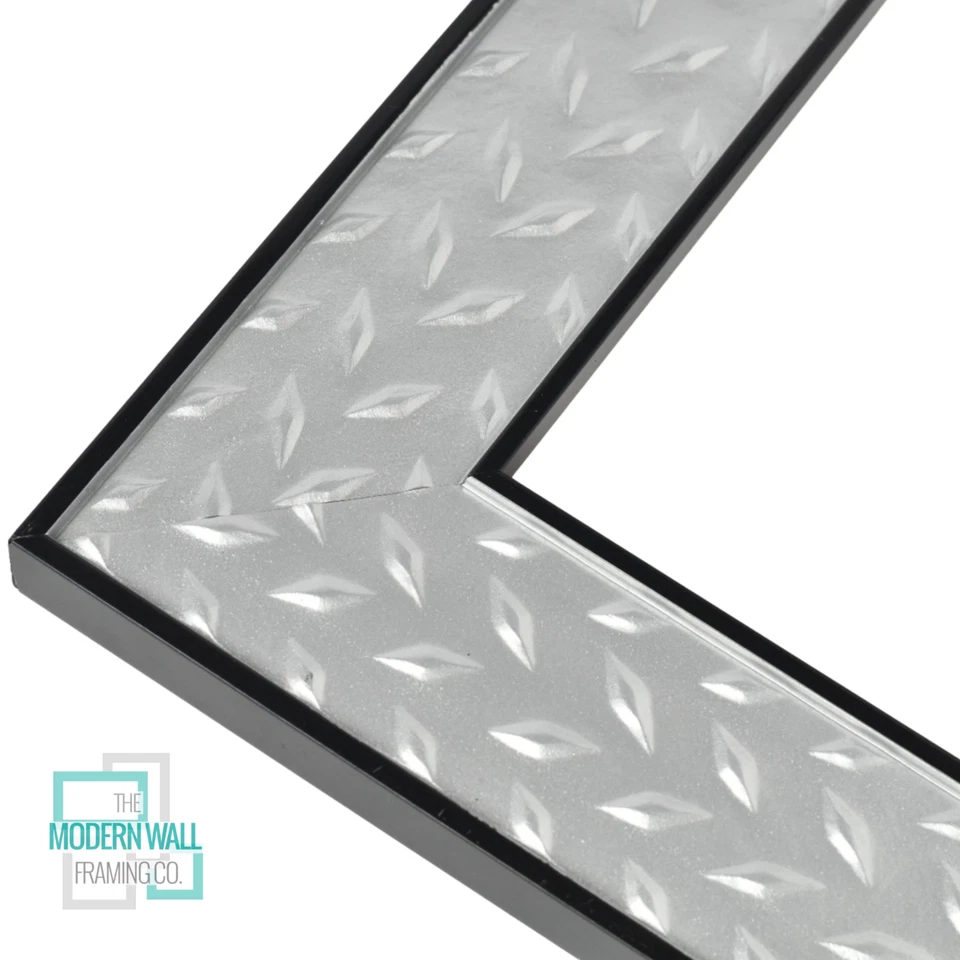 Marco de fotos con placa de diamante plateado negro | Marco de arte de pared personalizado industrial Foto 3 de 4