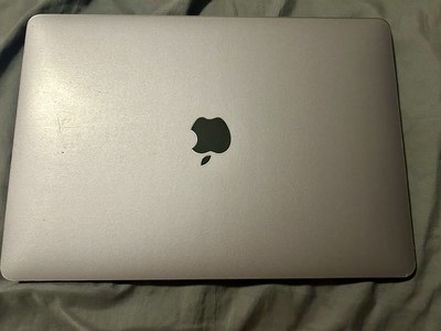 13  MacBook Pro 