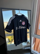 Vintage Bayern Munich Football Jersey Youth 2008-10 Shirt