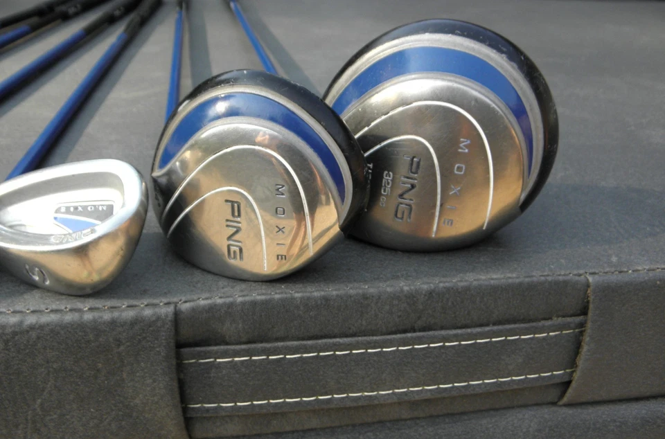 Ping Moxie Junior Golf Club Set -Fairway  15 &24 Degree 5, 7, 9 & SW Irons RH - Image 3 of 4