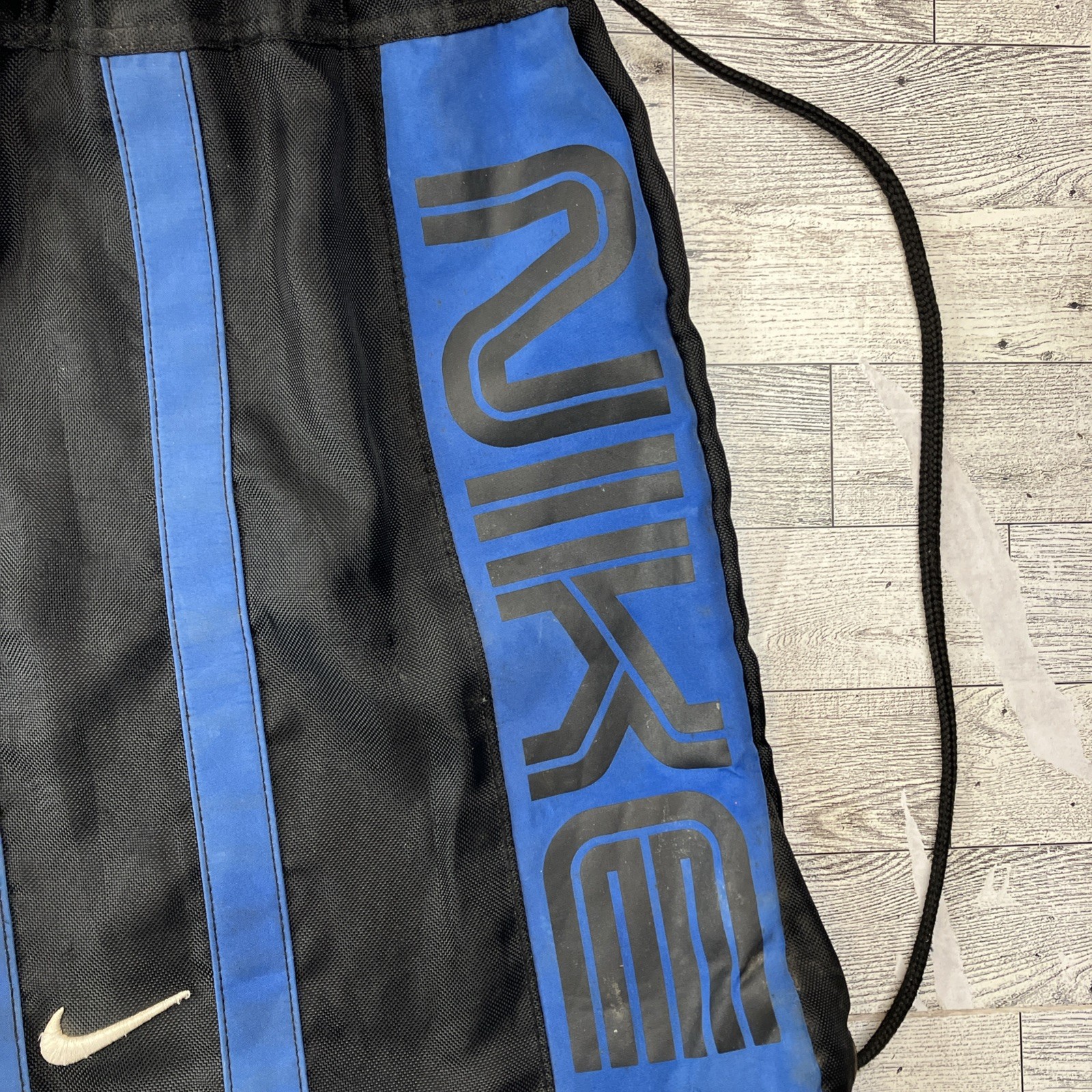 Nike Vintage Drawstring Backpack 90s Embroider Lo… - image 4