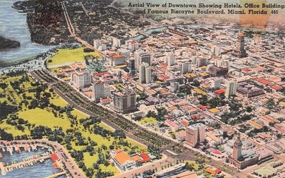 Postcard Vin(1)FL, Miami Aerial view Downtown & Biscayne Blvd 485/79157 UP(#223)
