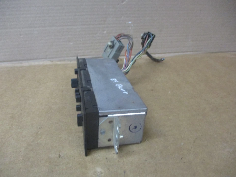 84 1984 Ford Escort Radio Graphic Equalizer Sound Equipment E4EF-18T803-AB - Image 2 of 4