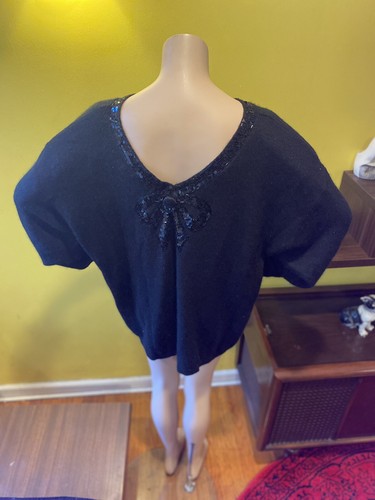 VINTAGE 1980's SILK and ANGORA Blend BLACK Sequin Sweater Size 24W - Picture 4 of 23