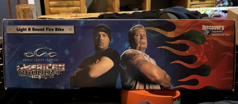 2004 American Chopper Service Discovery Channel Light & Sound Fire Bike - Image 3 of 4