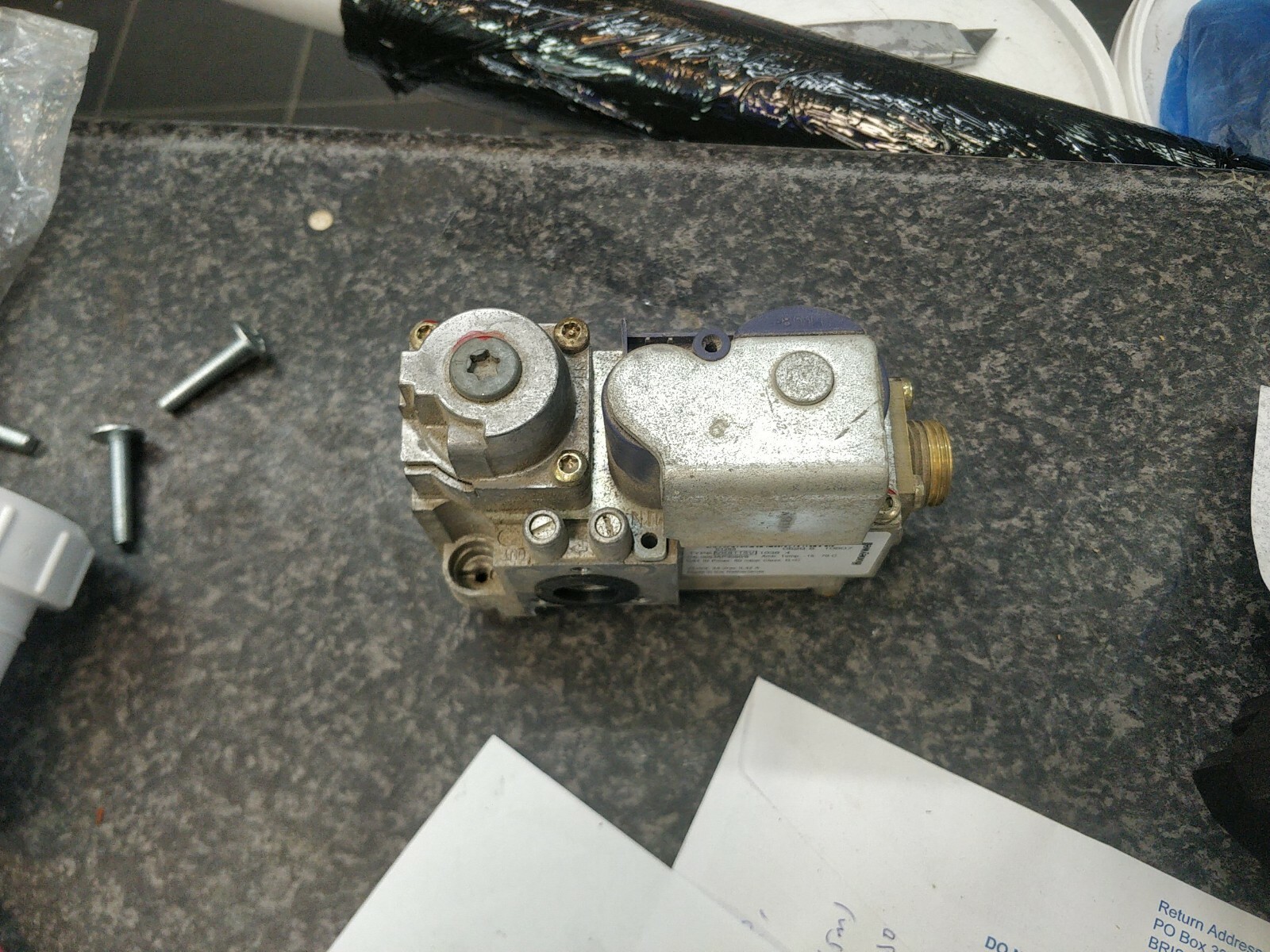 Picture 2 of 4