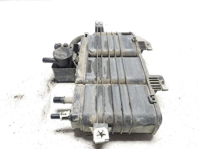 Mazda 6 2009-2013 bote de vapor de combustible carbón OEM L518-13-96ZB Foto 3 de 4