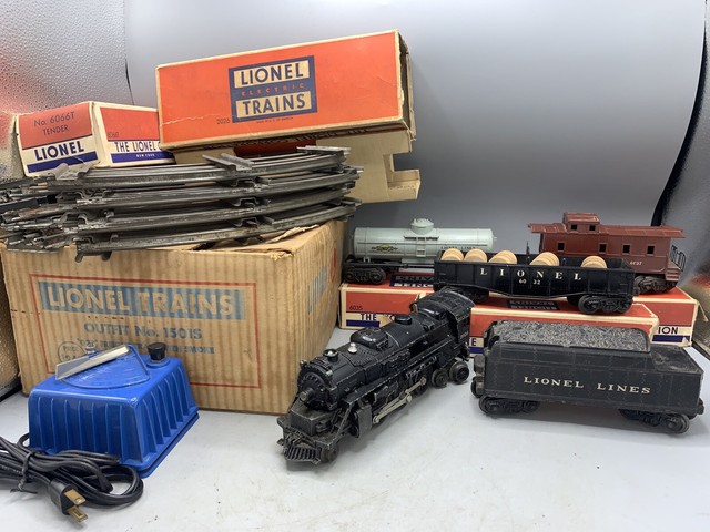 lionel train with smoke