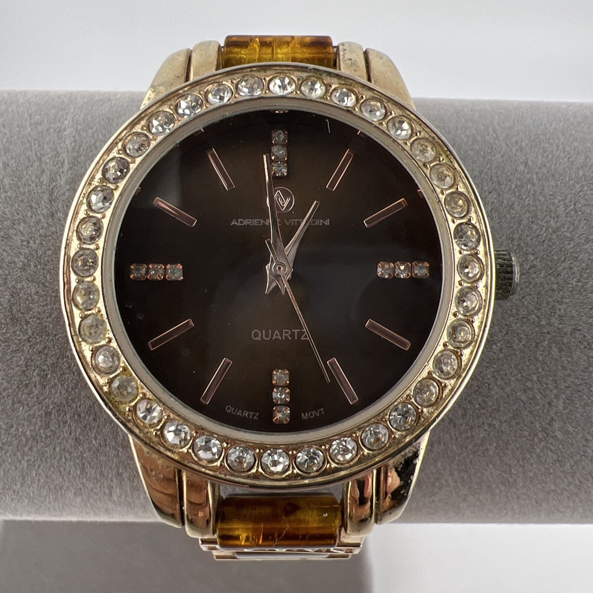 ADRIENNE VITTADINI CRYSTAL GOLD TONE WATCH MODEL AD9417 