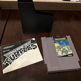 Teenage Mutant Ninja Turtles con manuale (Nintendo NES, 1989)