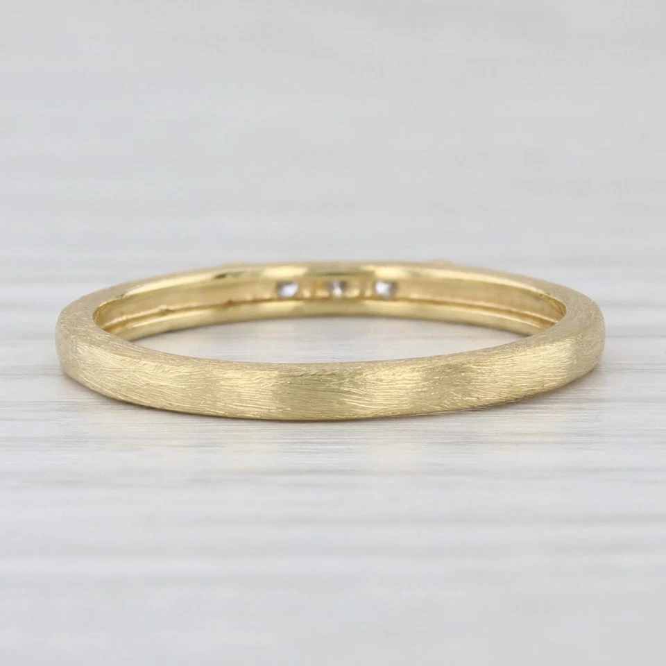Anillo de diamantes Jude Frances de oro amarillo de 18 k alianza apilable de boda talla 7,5 Foto 4 de 4