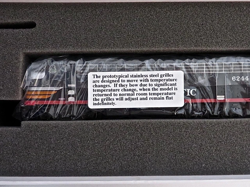 Juego diésel HO Athearn Genesis G1514 Southern Pacific F7A/F7B NUEVO SELLADO Foto 3 de 4