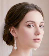 White Pearl earrings graduated round drop dangle Classic Wedding Bridal handmade