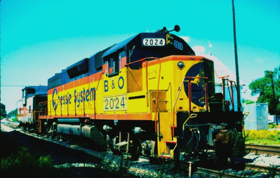 ORIGINAL KODACHROME SLIDE CHESSIE SYSTEM GP-38 #2024 SUFFOLK, VA SEPT. 30, 1990