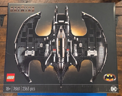 LEGO Super Heroes: 1989 Batman Batwing (76161)