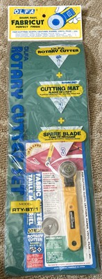 VINTAGE OLFA ROTARY CUTTER SET - OSAKA, JAPAN - 17'' X 6'' MAT - CUTTER - NEW FS