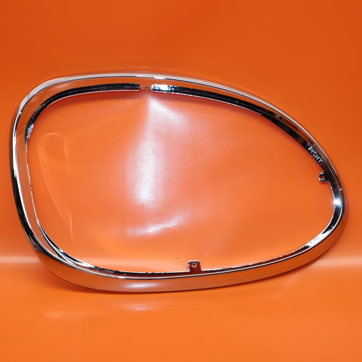 BENTLEY CORNICHE TAIL LIGHT CHROME TRIM RIGHT PASSENGER 2000 2001 2002 PM24362PA