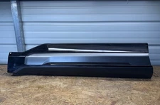 GENUINE FRONT Door Lower Molding LEFT 2024-2025 Kia EV9 GT-Line 87721-DO300