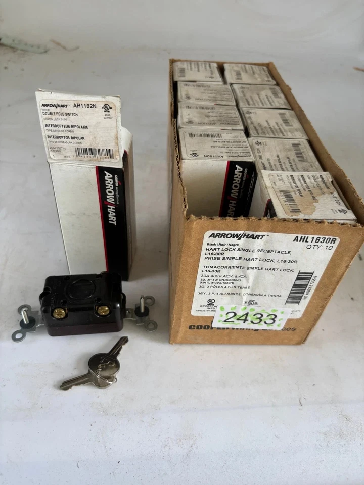 Arrow Hart AHL1630R Hart Lock Single Receptacle 30A 480V Pack of 10 - Image 3 of 3