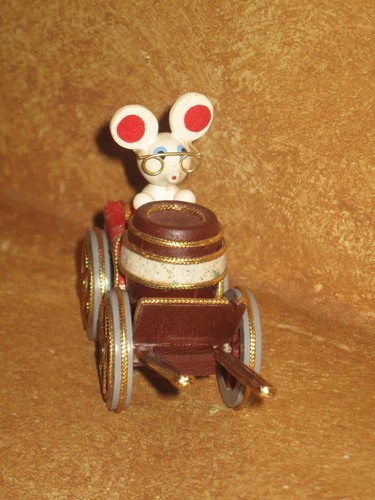 Carro de madera para ratones Kurt Adler adorno de árbol de Navidad decoración navideña - Imagen 2 de 3