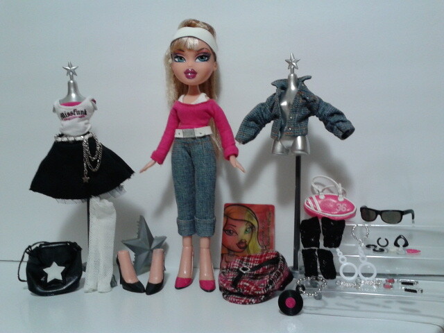 bratz flashback fever cloe