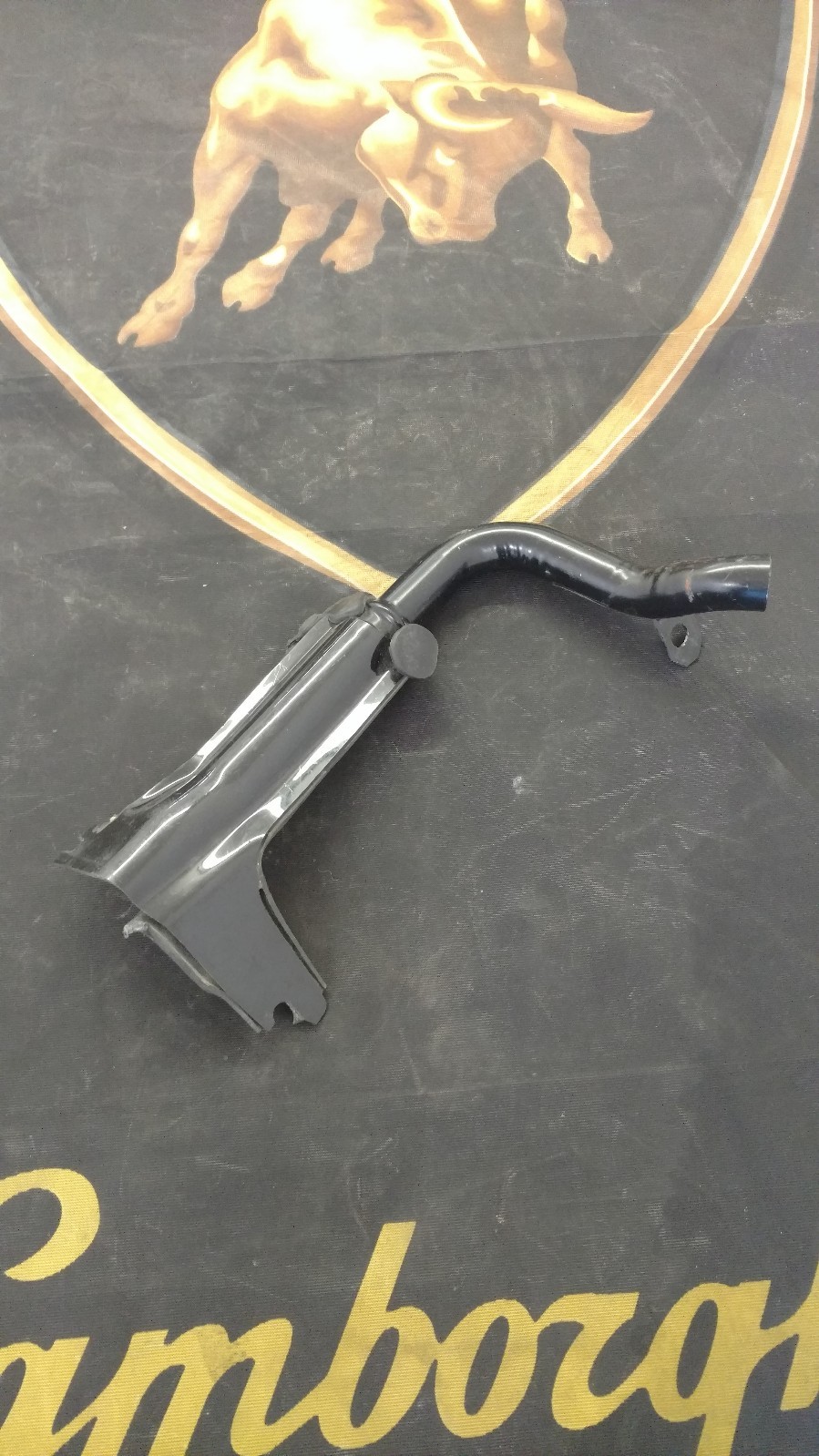 LAMBORGHINI MURCIELAGO LP640 AIR CONVEYOR DUCT LINE OEM 410863326 410863150
