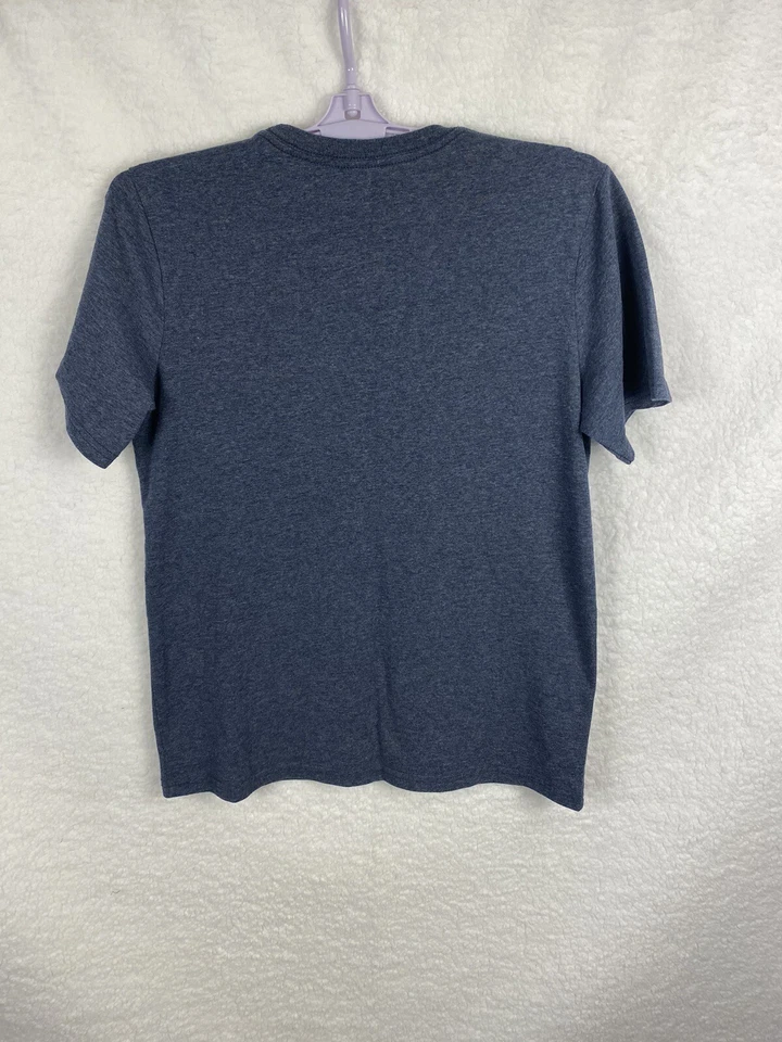 Camiseta Gráfica Jurassic World Juvenil XL Rocker Patinador Surfista Motociclista Adolescentes Niños Foto 3 de 4