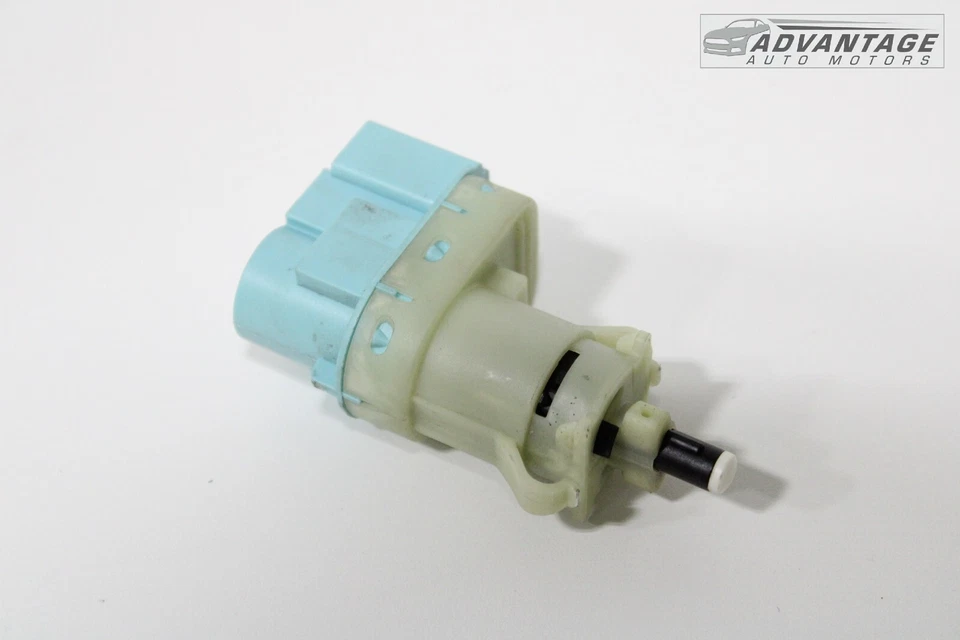 2019-2021 FORD EDGE SEL 2.0L FWD STOP BRAKE PEDAL LIGHT LAMP SWITCH SENSOR OEM - Image 2 of 4