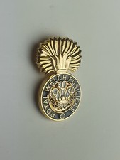 Royal Welch Fusiliers Lapel Pin Badge Regiment Military Memorabilia 🇬🇧
