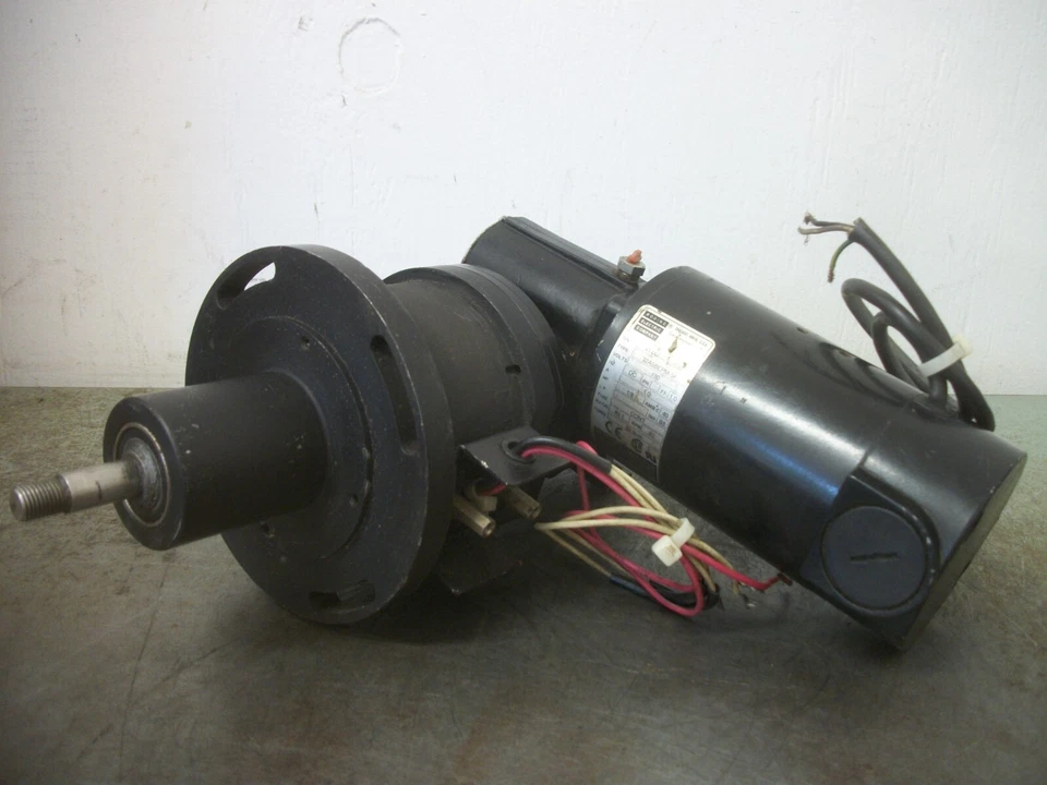 BODINE 1/8HP 40:1 RATIO DC GEARMOTOR 32A5BEPM-5F 130VDC 62RPM - Image 2 of 4
