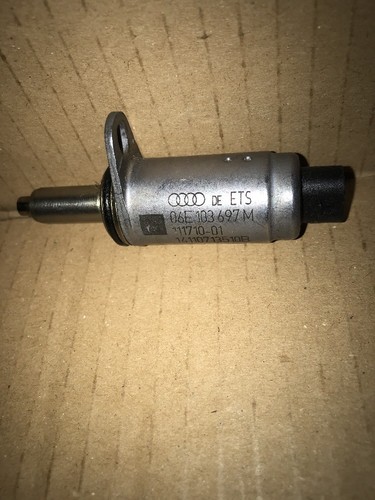 VW Golf 7  original Verstelleinheit Versteller  06E103697M