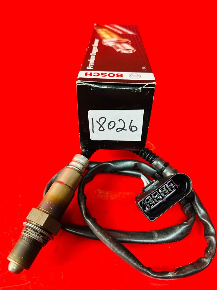 BOSCH Oxygen Sensor for Audi A5 Quattro A4 Quattro Q5 S4 S5 SQ5 08-17 DOWNSTREAM - Image 2 of 4
