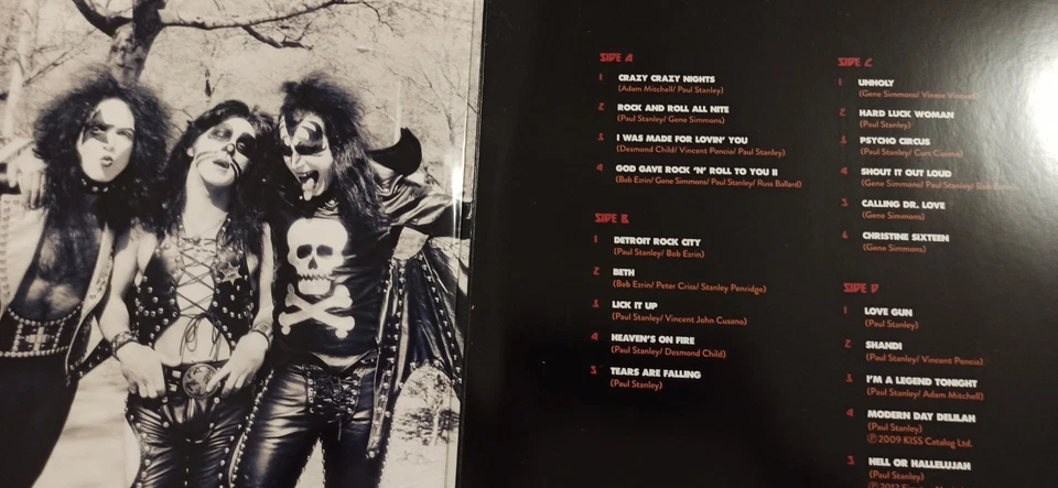 KISS - KISS World : The Best of KISS   (vinyl 2LP) - Bild 3 von 4