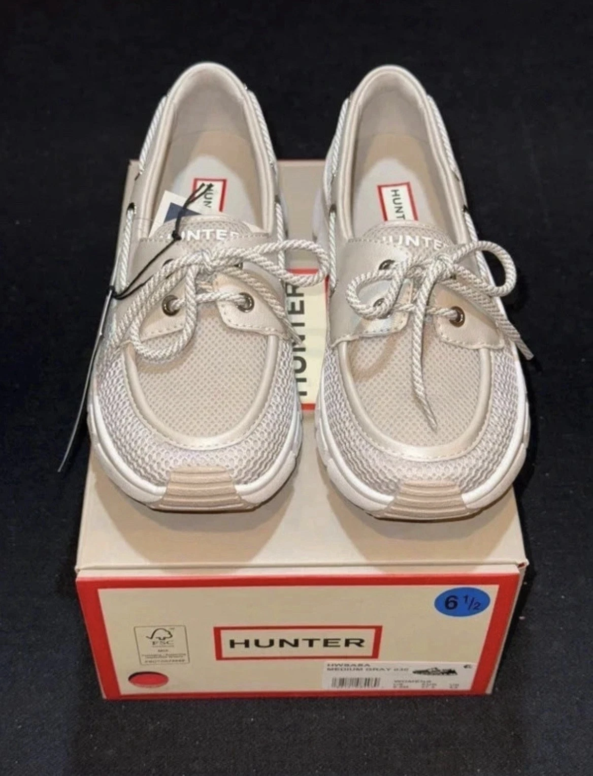 New HUNTER SASA BOAT SHOES Medium Light Gray Women's Size 6.5 Waterproof Flats