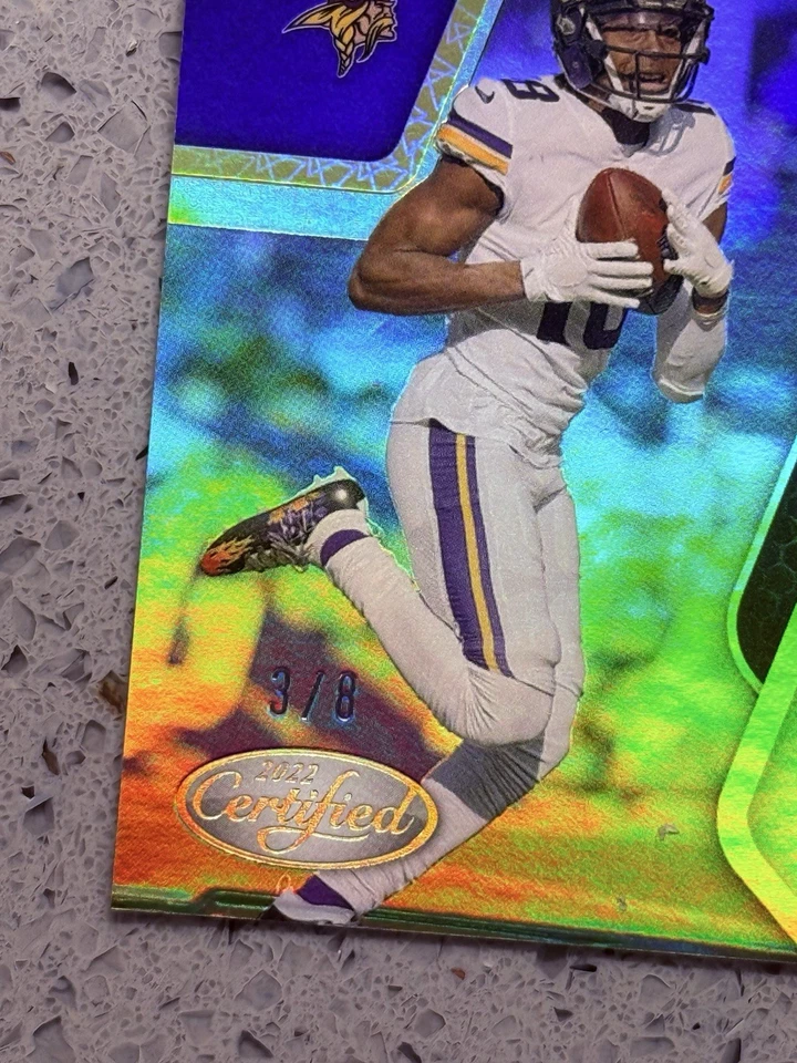 2022 Panini Certified Justin Jefferson Gold AUTO /8 Certified Potential - Image 2 of 3