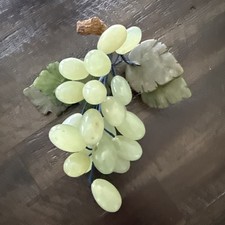 Vtg 70s Alabaster Celadon Green Grape Cluster Gr Leaves Wood Stem 8  Wire Stand